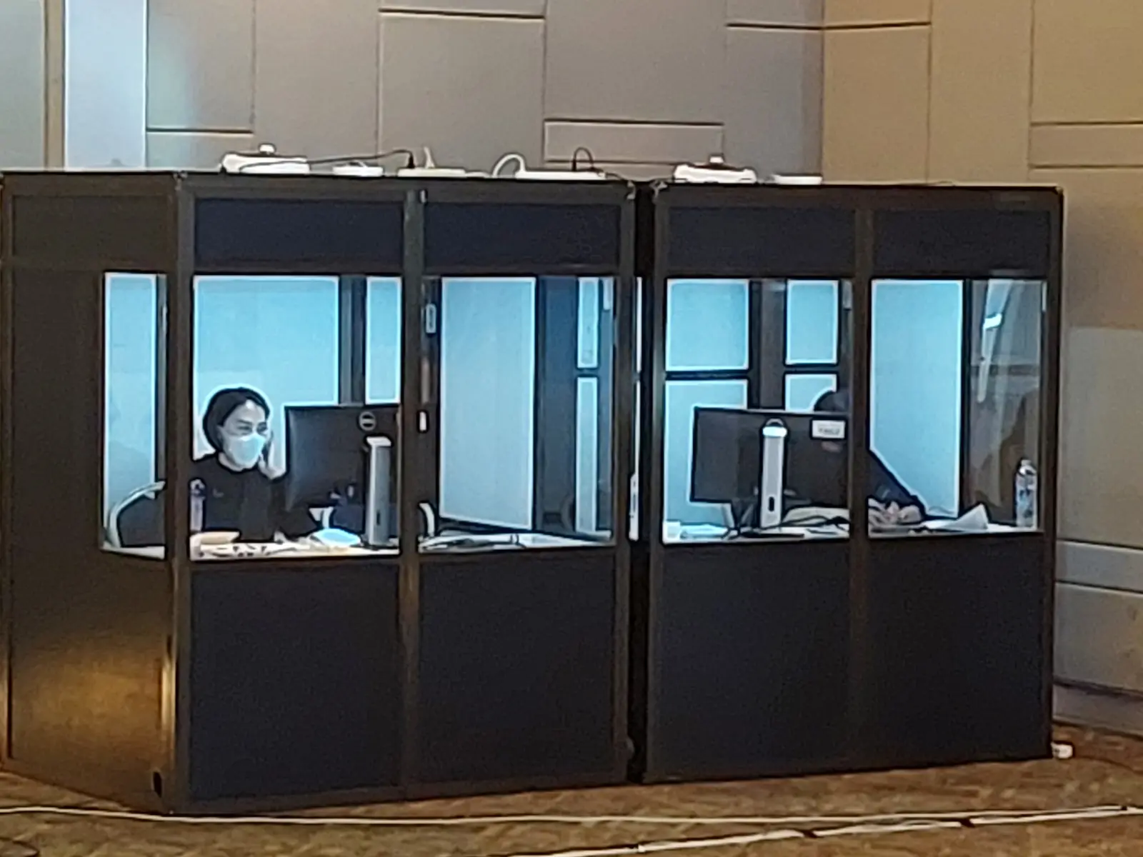 บริการตู้ล่ามแปลภาษา (Simultaneous Interpretation Booth) รองรับผู้เข้าร่วมงานสัมมนานานาชาติ เพื่อการสื่อสารที่ไร้รอยต่อ